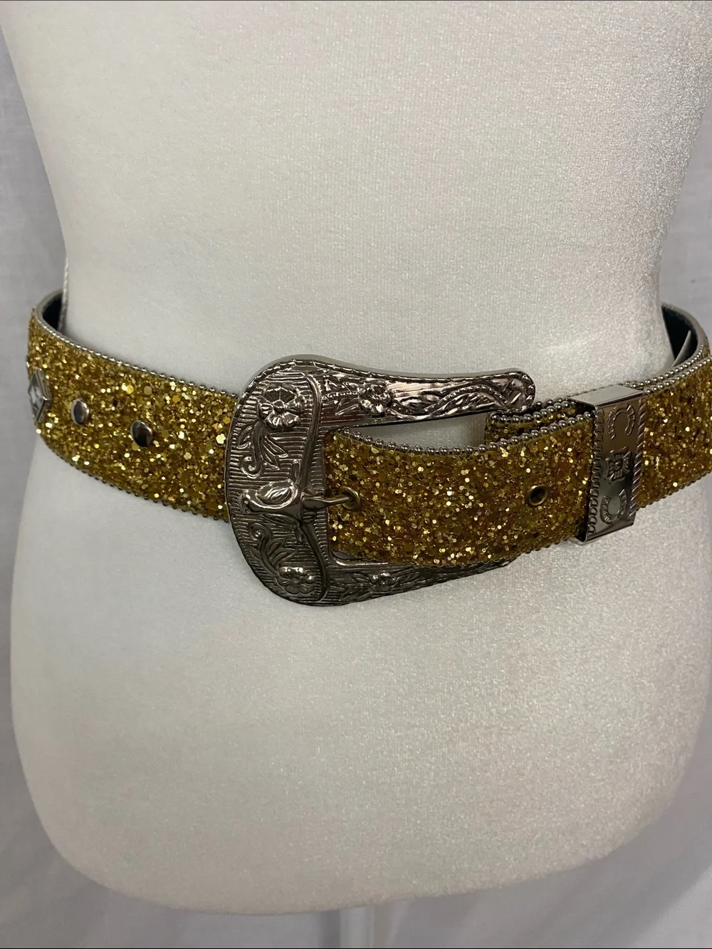 Gold Glitter Western-Style Belt with Ornate Silver Buckle
